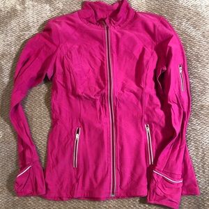 Kirkland zip up active top XL